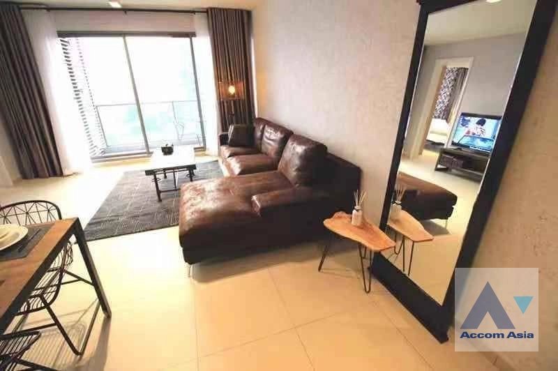 Fully Furnished |  The Lofts Ekkamai  Condominium  2 Bedroom for Rent BTS Ekkamai in Sukhumvit Bangkok