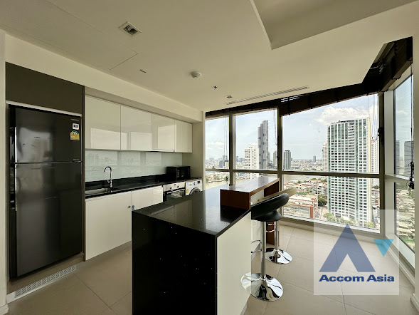 unit 2 Bedrooms  Condominium For Rent in Charoen Nakhon, Bangkok  near BTS Krung Thon Buri (AA41422)