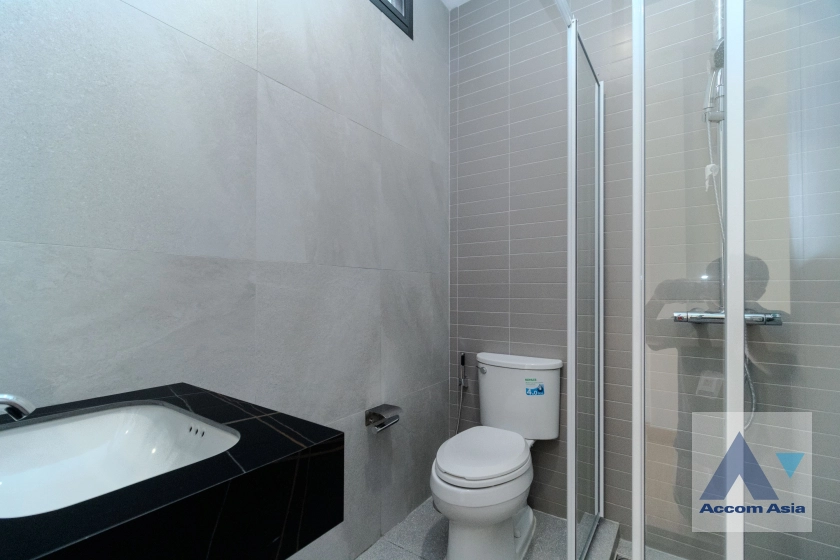 33  3 br House for rent and sale in Ploenchit ,Bangkok BTS Ploenchit AA41427