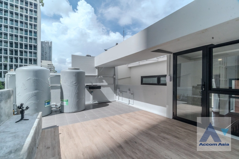 39  3 br House for rent and sale in Ploenchit ,Bangkok BTS Ploenchit AA41427