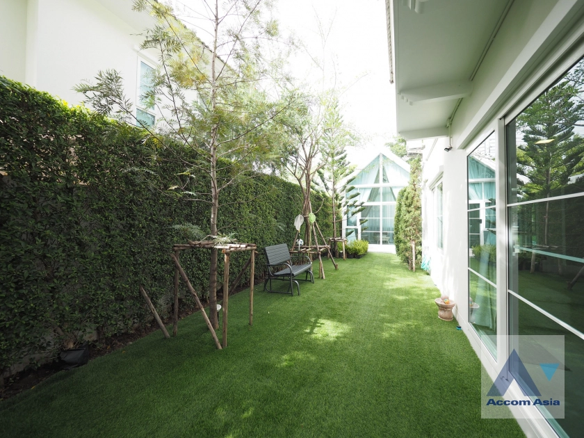 30  4 br Townhouse for rent and sale in Samutprakan ,Samutprakan  at Villaggio Srinakarin-Bangna 2 AA41432