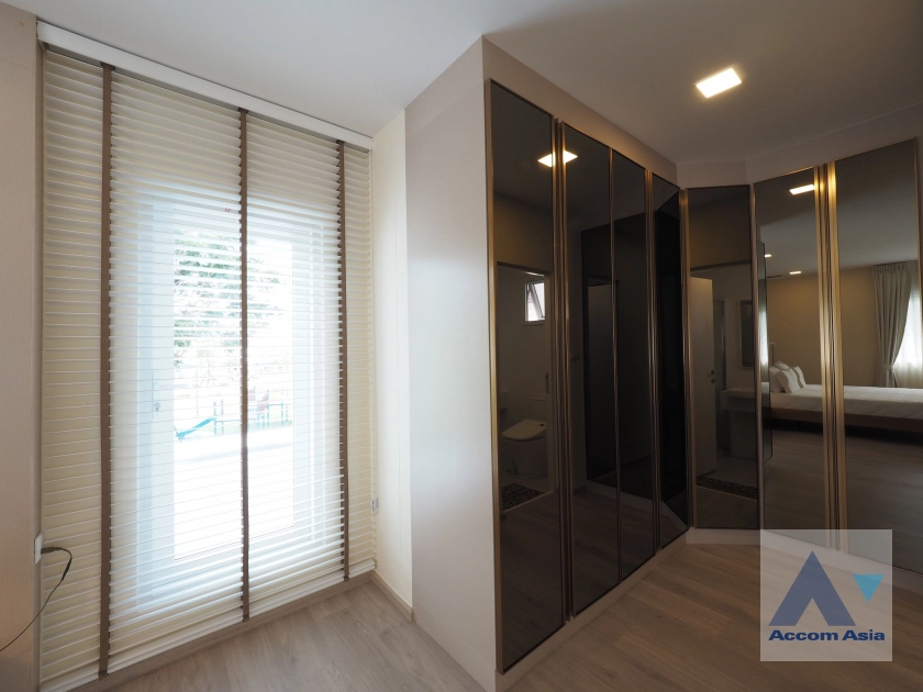 19  4 br Townhouse for rent and sale in Samutprakan ,Samutprakan  at Villaggio Srinakarin-Bangna 2 AA41432