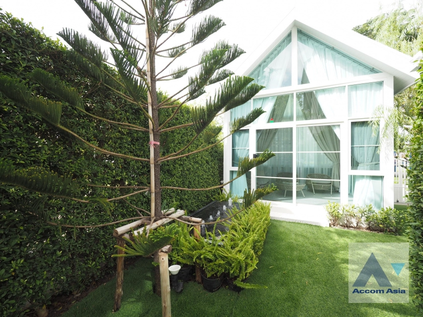 27  4 br Townhouse for rent and sale in Samutprakan ,Samutprakan  at Villaggio Srinakarin-Bangna 2 AA41432