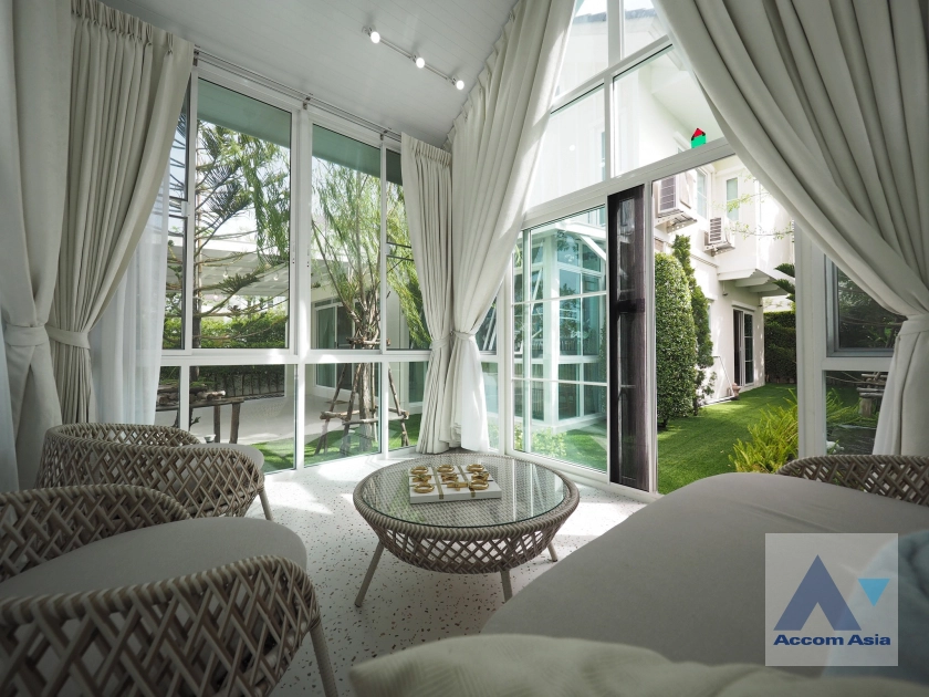 6  4 br Townhouse for rent and sale in Samutprakan ,Samutprakan  at Villaggio Srinakarin-Bangna 2 AA41432