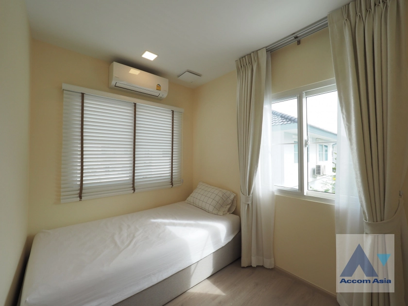 16  4 br Townhouse for rent and sale in Samutprakan ,Samutprakan  at Villaggio Srinakarin-Bangna 2 AA41432
