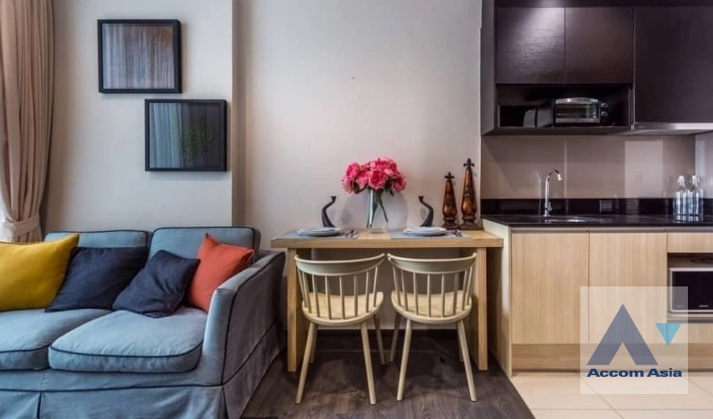 unit 1 Bedroom  Condominium For Rent & Sale in Sukhumvit, Bangkok  near BTS Asok - MRT Sukhumvit (AA41435)