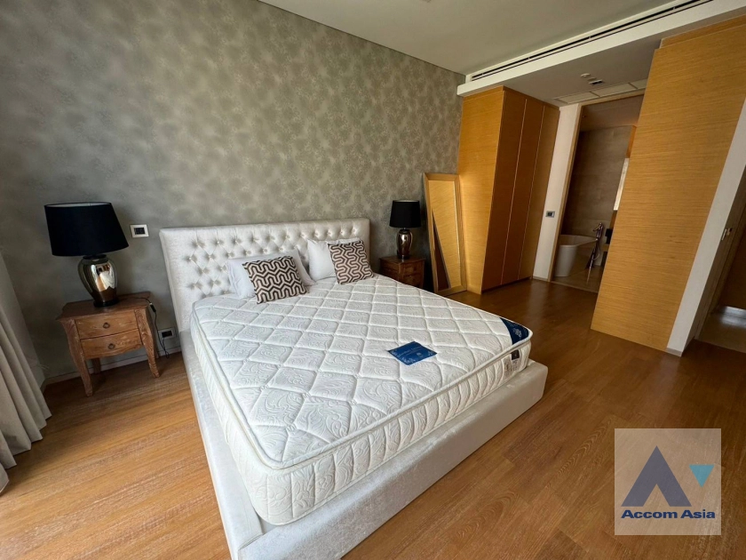 9  2 br Condominium for rent and sale in Silom ,Bangkok BTS Sala Daeng - MRT Silom at Saladaeng Residences AA41436