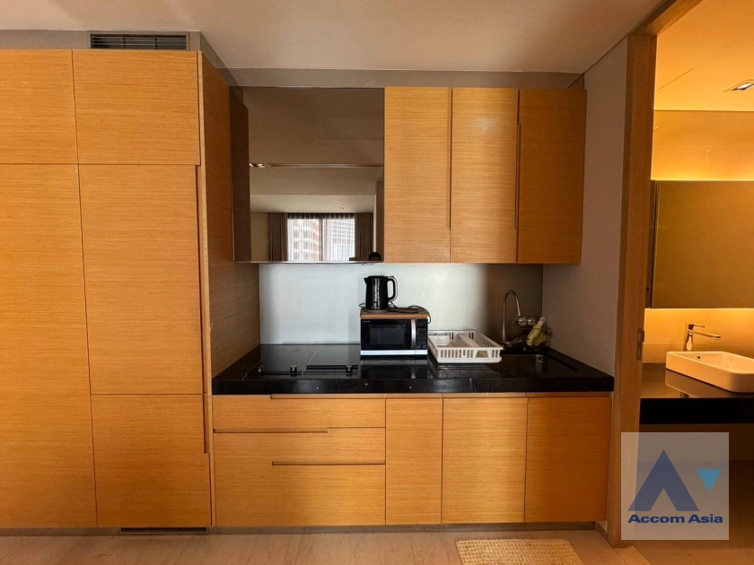 6  2 br Condominium for rent and sale in Silom ,Bangkok BTS Sala Daeng - MRT Silom at Saladaeng Residences AA41436