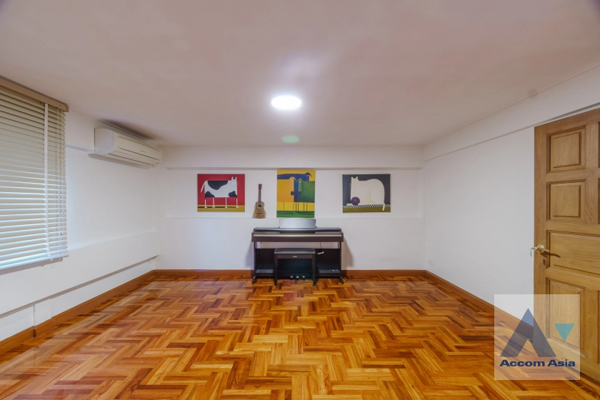 19  3 br House For Rent in Sukhumvit ,Bangkok BTS Thong Lo AA41449