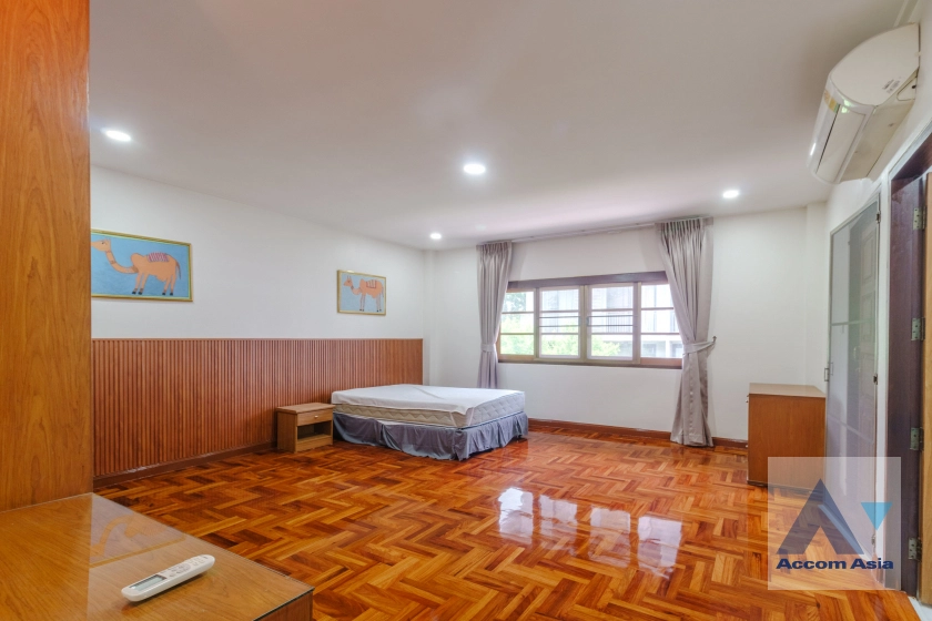 41  3 br House For Rent in Sukhumvit ,Bangkok BTS Thong Lo AA41449