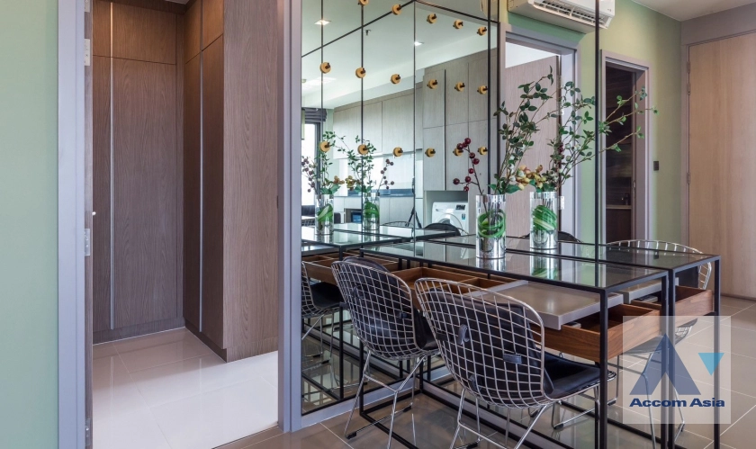 unit 2 Bedrooms  Condominium For Rent in Phaholyothin, Bangkok  (AA41454)