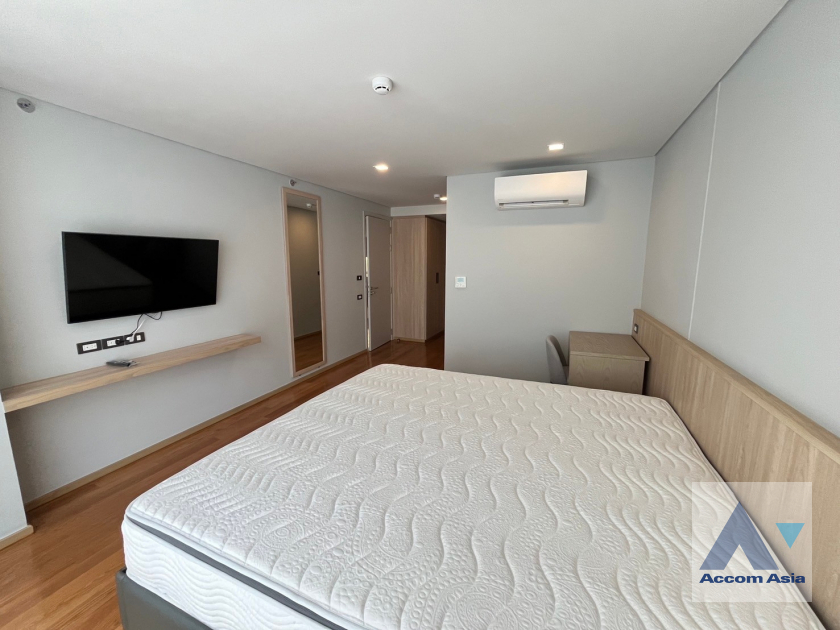 10  2 br Apartment For Rent in Sukhumvit ,Bangkok BTS Asok at Comfortable of Living Space AA41455