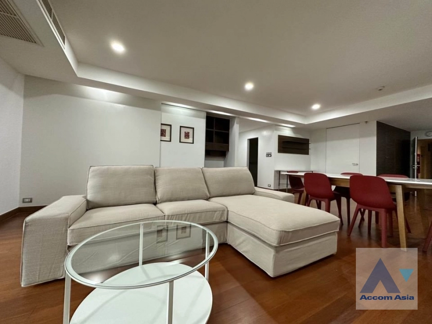 unit 2 Bedrooms  Condominium For Rent & Sale in Sathorn, Bangkok  near MRT Lumphini (AA41458)