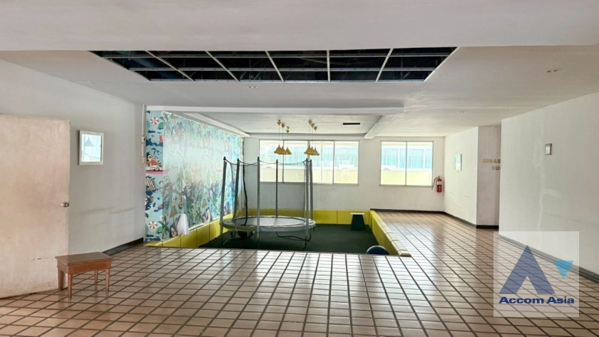 25  3 br Apartment for rent and sale in Sukhumvit ,Bangkok BTS Ekkamai at Ideal Place For Big Families AA41462