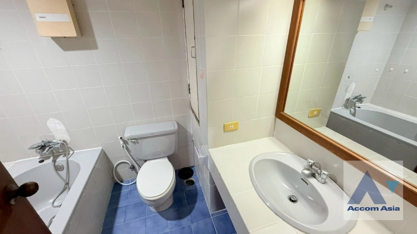 21  3 br Apartment for rent and sale in Sukhumvit ,Bangkok BTS Ekkamai at Ideal Place For Big Families AA41462