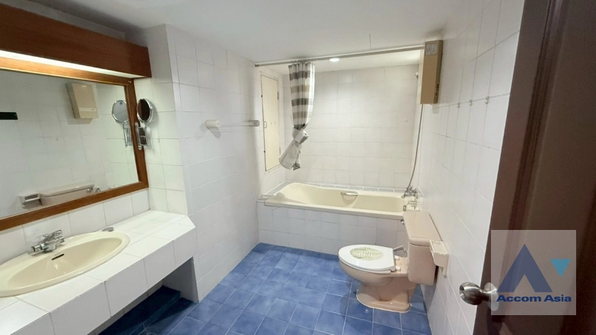 20  3 br Apartment for rent and sale in Sukhumvit ,Bangkok BTS Ekkamai at Ideal Place For Big Families AA41462