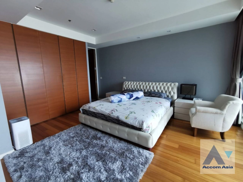 6  4 br Condominium For Rent in Charoen Nakhon ,Bangkok BTS Krung Thon Buri at The River Condominium AA41468