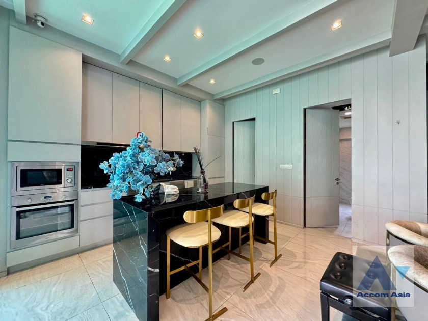 4  4 br House for rent and sale in Pattanakarn ,Bangkok  at The AVA residence AA41477