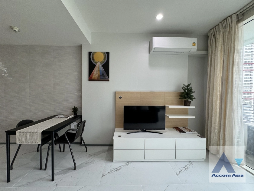 unit 1 Bedroom  Condominium For Rent in Phaholyothin, Bangkok  near BTS Ratchathewi (AA41490)