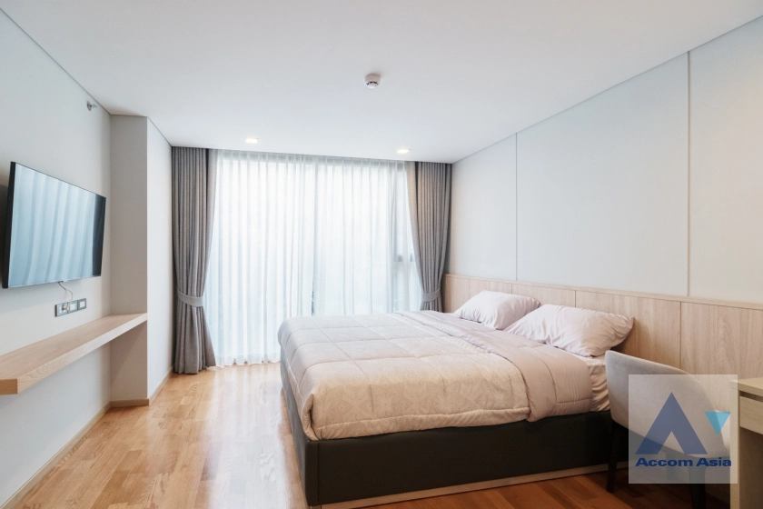 26  4 br Apartment For Rent in Sukhumvit ,Bangkok BTS Asok at Comfortable of Living Space AA41492