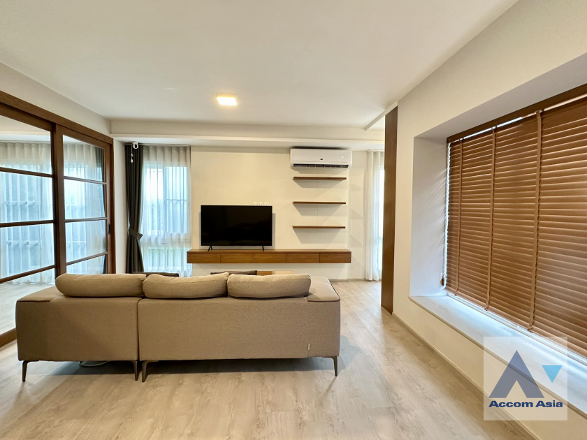 unitFully Furnished |  2 Bedrooms  House For Rent & Sale in Pattanakarn, Bangkok  (AA41496)