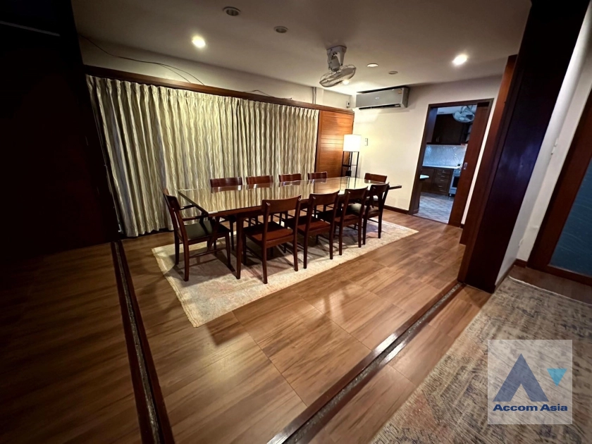 6  4 br House For Rent in Sukhumvit ,Bangkok BTS Asok AA41515
