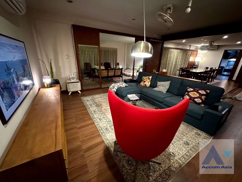 4  4 br House For Rent in Sukhumvit ,Bangkok BTS Asok AA41515