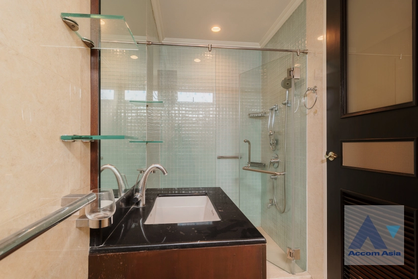 42  5 br Condominium for rent and sale in Sukhumvit ,Bangkok BTS Phrom Phong at The Madison AA41519