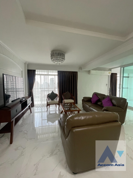  Royal Castle Sukhumvit 39 Condominium  2 Bedroom for Sale & Rent BTS Phrom Phong in Sukhumvit Bangkok