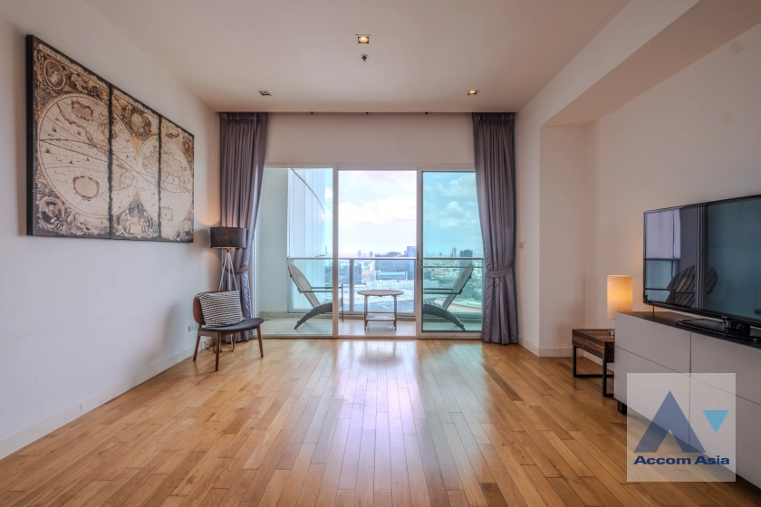 Garden View, Lake View |  Millennium Residence @ Sukhumvit Condominium  3 Bedroom for Rent MRT Sukhumvit in Sukhumvit Bangkok