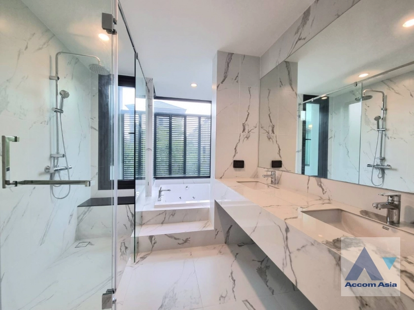 10  4 br House for rent and sale in Bang Na ,Bangkok BTS Udomsuk at House AA41563