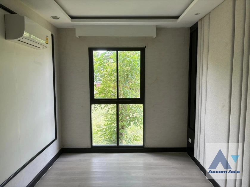 6  2 br House for rent and sale in Bang Na ,Bangkok BTS Bearing AA41571