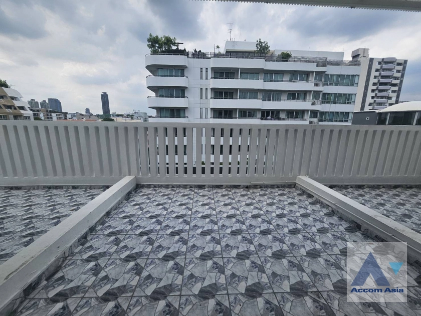 4  3 br Apartment for rent and sale in Sukhumvit ,Bangkok BTS Thong Lo at Oasis at Sukhumvit AA41578