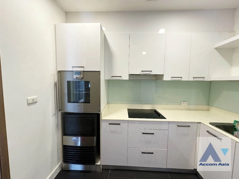 9  3 br Condominium For Sale in Ploenchit ,Bangkok BTS Ratchadamri - MRT Silom at 185 Rajadamri AA41590
