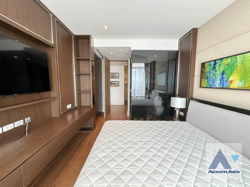 15  3 br Condominium For Sale in Ploenchit ,Bangkok BTS Ratchadamri - MRT Silom at 185 Rajadamri AA41590