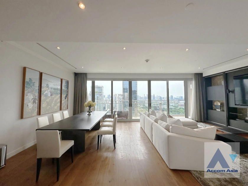  1  3 br Condominium For Sale in Ploenchit ,Bangkok BTS Ratchadamri - MRT Silom at 185 Rajadamri AA41590