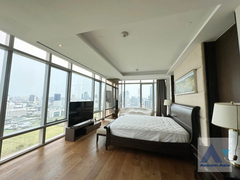 11  3 br Condominium For Sale in Ploenchit ,Bangkok BTS Ratchadamri - MRT Silom at 185 Rajadamri AA41590