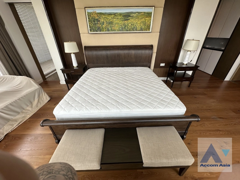 13  3 br Condominium For Sale in Ploenchit ,Bangkok BTS Ratchadamri - MRT Silom at 185 Rajadamri AA41590