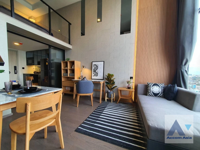 Duplex Condo |  Park Origin Chula Samyan Condominium  1 Bedroom for Rent   in Silom Bangkok