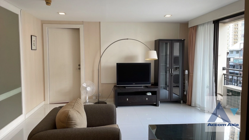 unit 2 Bedrooms  Condominium For Rent in Sukhumvit, Bangkok  near BTS Phrom Phong (AA41605)