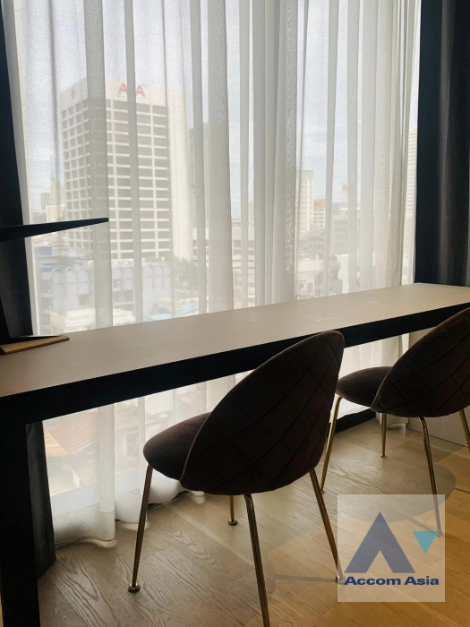 unitFully Furnished |  1 Bedroom  Condominium For Rent & Sale in Silom, Bangkok  near BTS Chong Nonsi (AA41616)