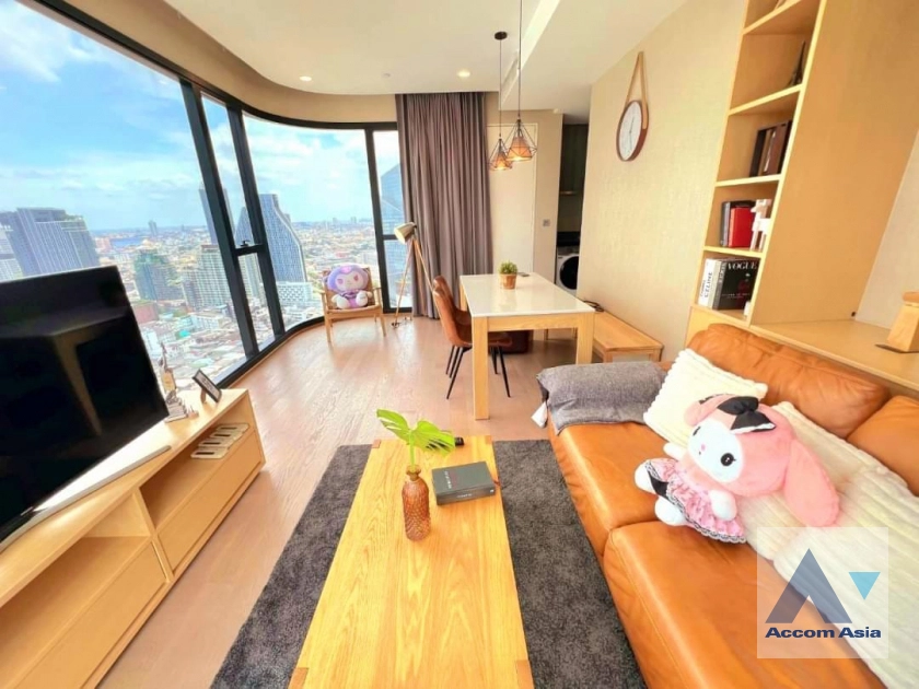 unit 2 Bedrooms  Condominium For Rent & Sale in Silom, Bangkok  near MRT Sam Yan (AA41617)