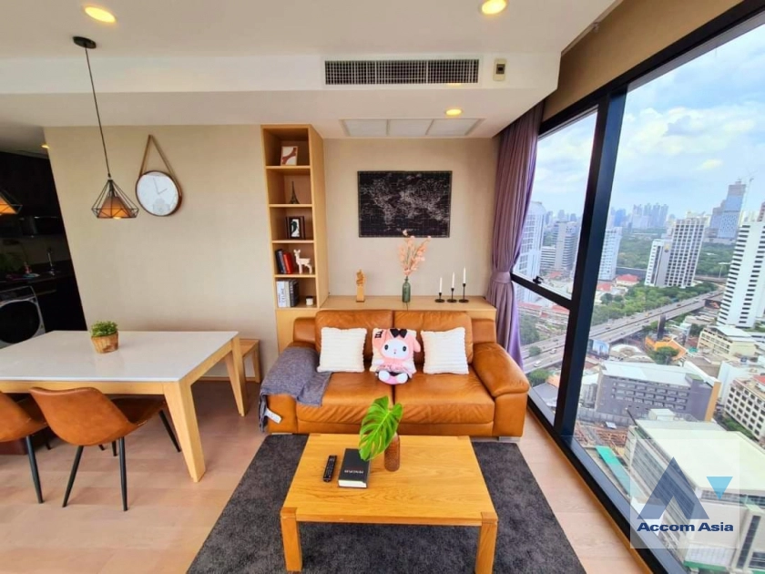 unit 2 Bedrooms  Condominium For Rent & Sale in Silom, Bangkok  near MRT Sam Yan (AA41617)