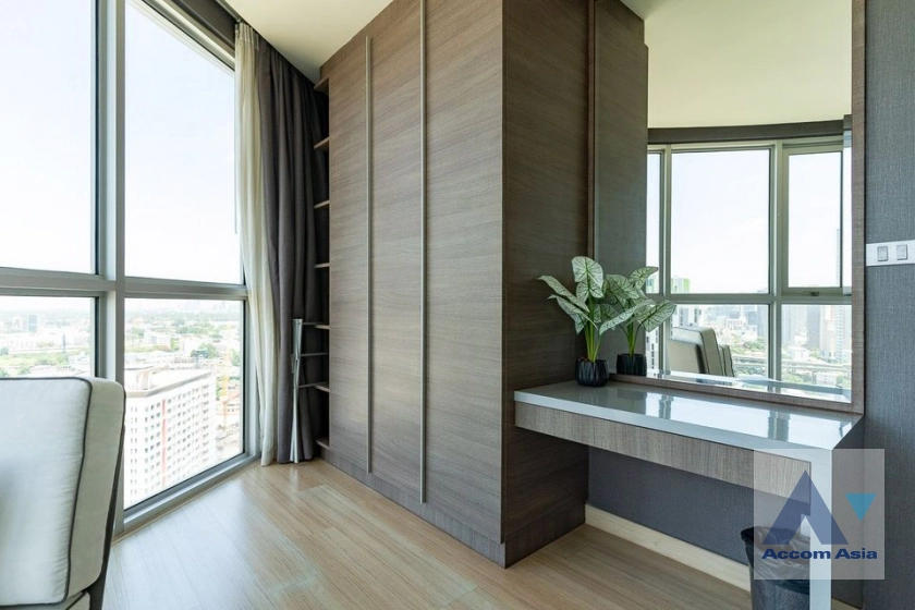 10  1 br Condominium For Rent in Sukhumvit ,Bangkok BTS Phra khanong at Sky Walk Condominium AA41625