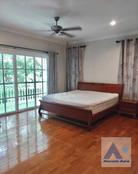 5  4 br House for rent and sale in Bang Na ,Bangkok BTS Bearing at Fantasia Villa 3  AA41631