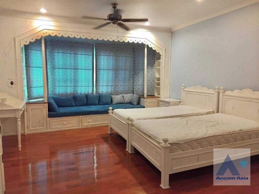 7  4 br House for rent and sale in Bang Na ,Bangkok BTS Bearing at Fantasia Villa 3  AA41631