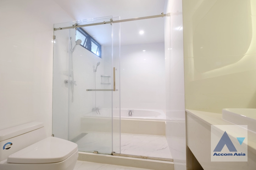 20  3 br Apartment For Rent in Sukhumvit ,Bangkok BTS Asok - MRT Sukhumvit at Peaceful and Pet-Friendly Residence in Asoke AA41632