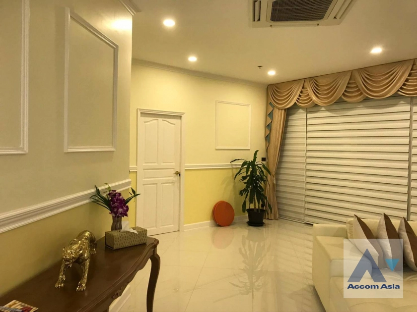15  3 br Condominium For Rent in Charoen Nakhon ,Bangkok BTS Krung Thon Buri at Baan Sathorn Chaophraya AA41633