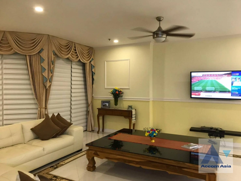  1  3 br Condominium For Rent in Charoen Nakhon ,Bangkok BTS Krung Thon Buri at Baan Sathorn Chaophraya AA41633