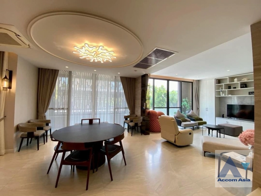 4  5 br House for rent and sale in Ratchadaphisek ,Bangkok ARL Hua Mak at Luxury Urban Home Style AA41644